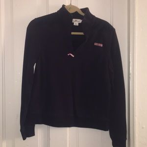 Vineyard vines navy sweater